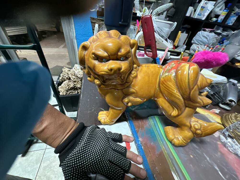 Ceramic Foo Dog Guardian Figurine Chinese Sculpture Brown Red Vintage